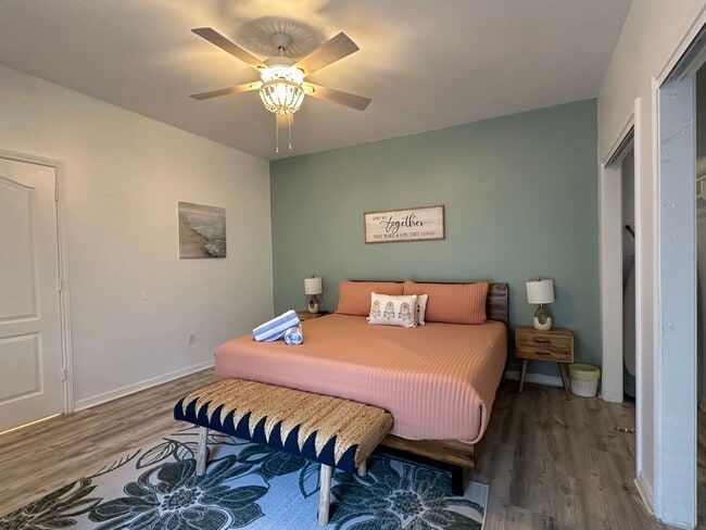 Building Photo - Ready for move in