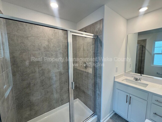 Building Photo - 1507 Crescent Townes Wy