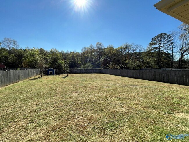 Building Photo - 106 Summerset Ln