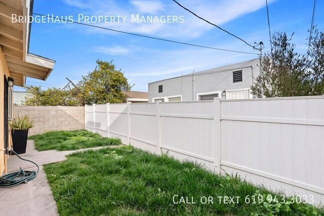 Building Photo - 4276 Cherokee Ave