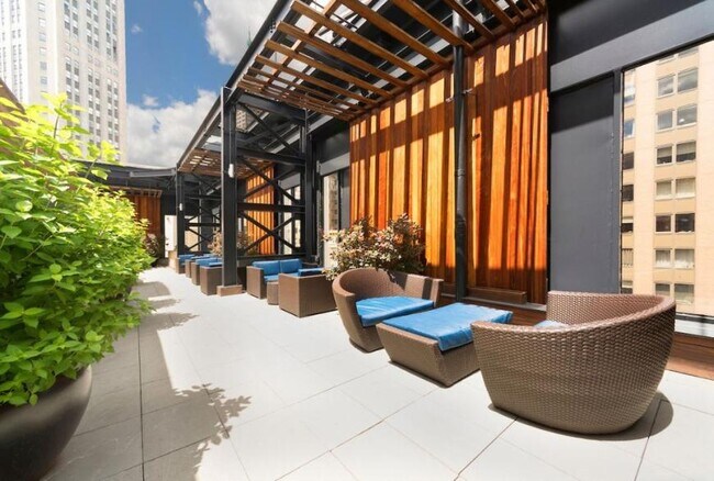Building Photo - 3 bedroom in New York NY 10004