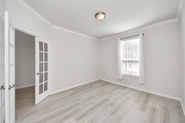Building Photo - 5118 Kingship Ct