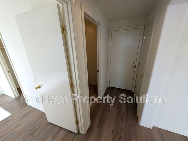 Building Photo - 3393 E Wyatt Way