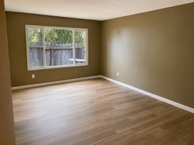 Building Photo - 1271 Murray Ave