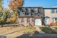 Building Photo - 14790 Tamarack Pl