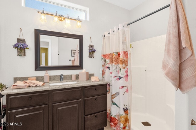 Building Photo - 4718 E Jude Ct