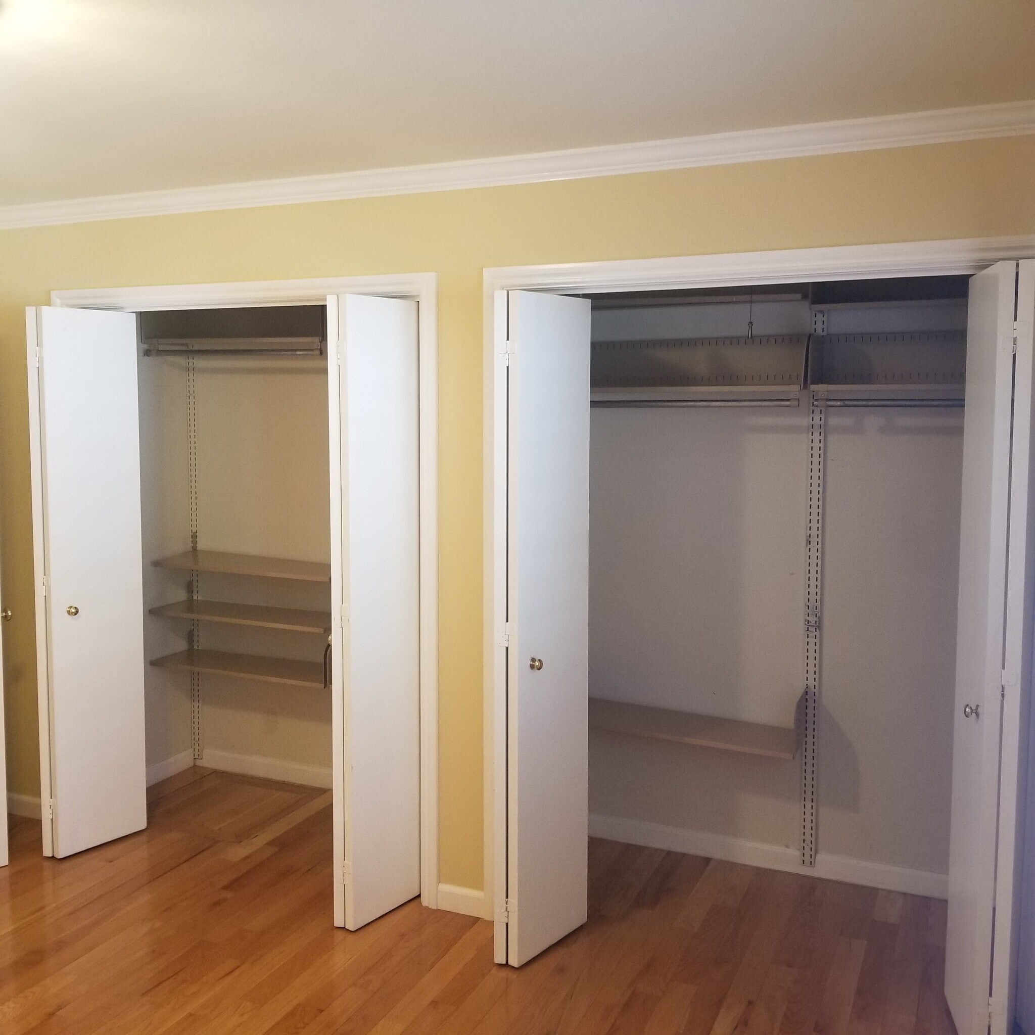 Building Photo - 2221 Homewood Dr