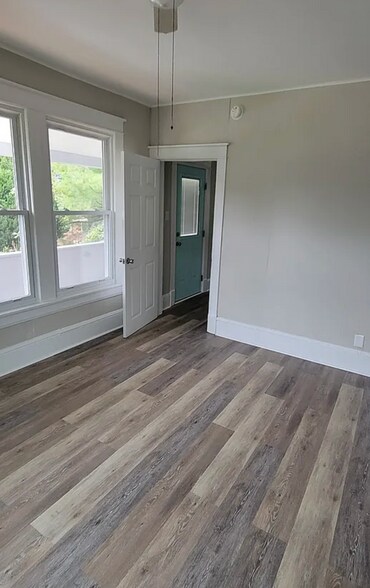 Bedroom #1 - 212 Summit St