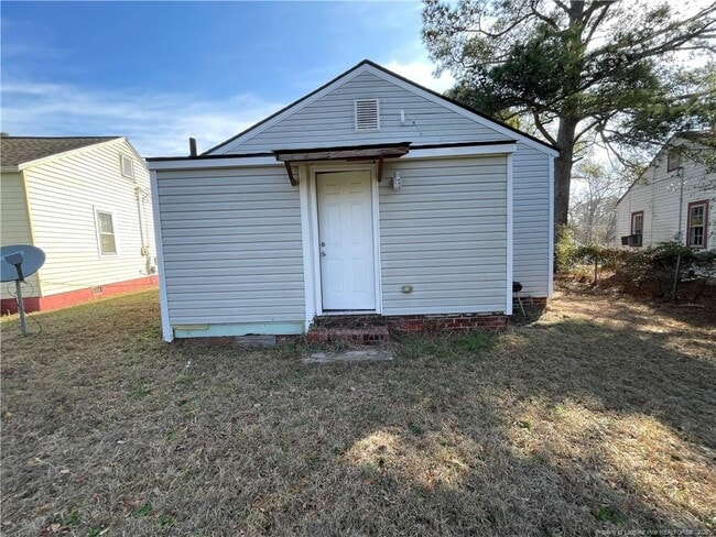 Building Photo - 1516 Pierce St