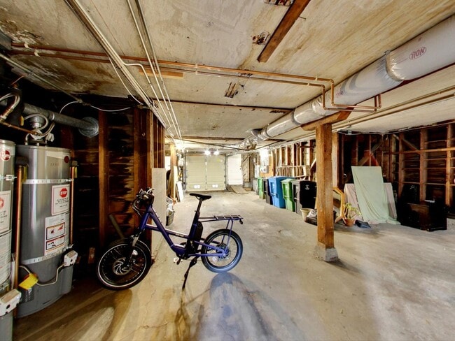 Building Photo - 1351-1353 5th Avenue (1233r)