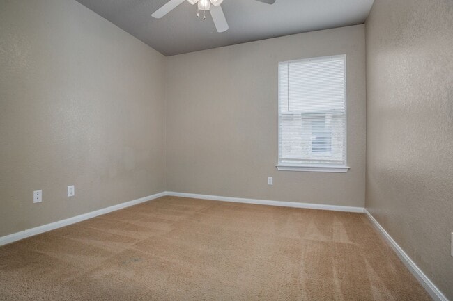 Building Photo - 311 Gainer Dr