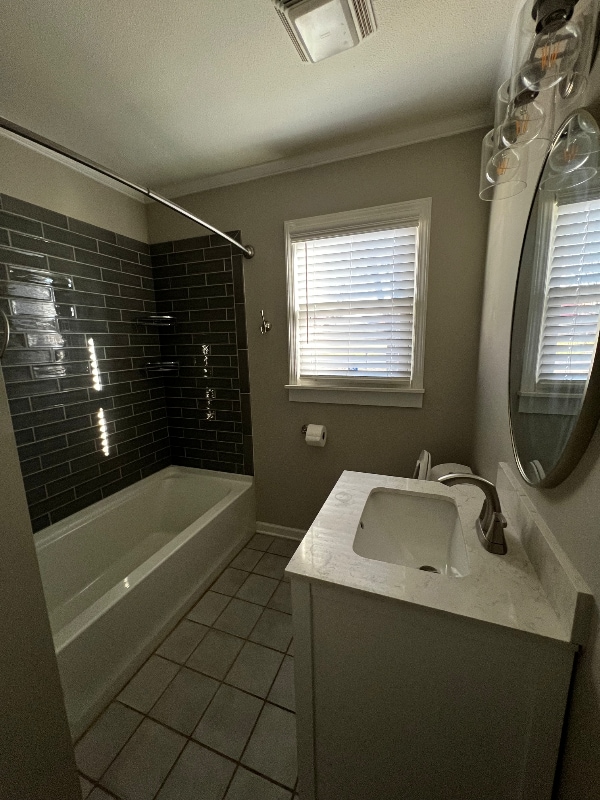Building Photo - 107 River Heights Dr