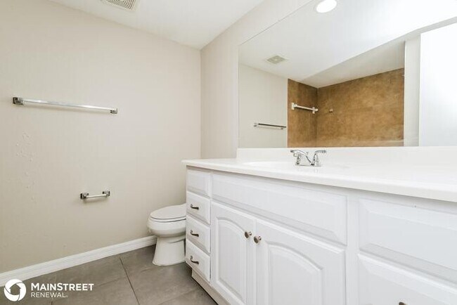 Building Photo - 1130 FOXWOOD DR, LUTZ, FL 33549