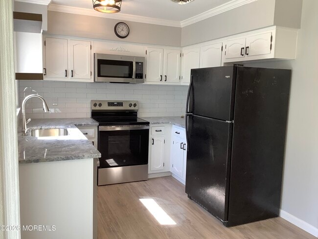 Building Photo - 7B Ivy St