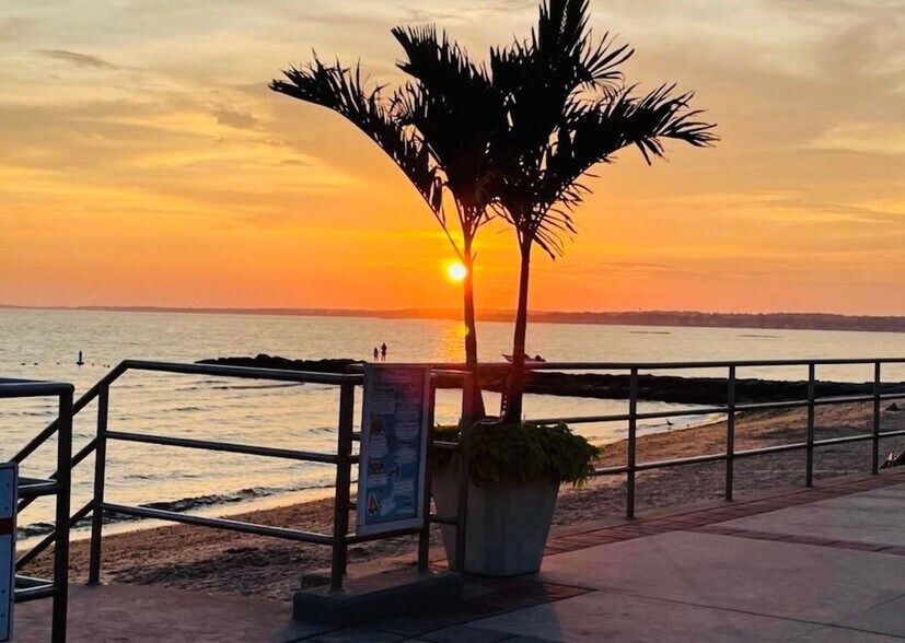 Primary Photo - 38 Seabreeze Rd