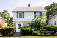 Building Photo - 3821 Kirkwood-