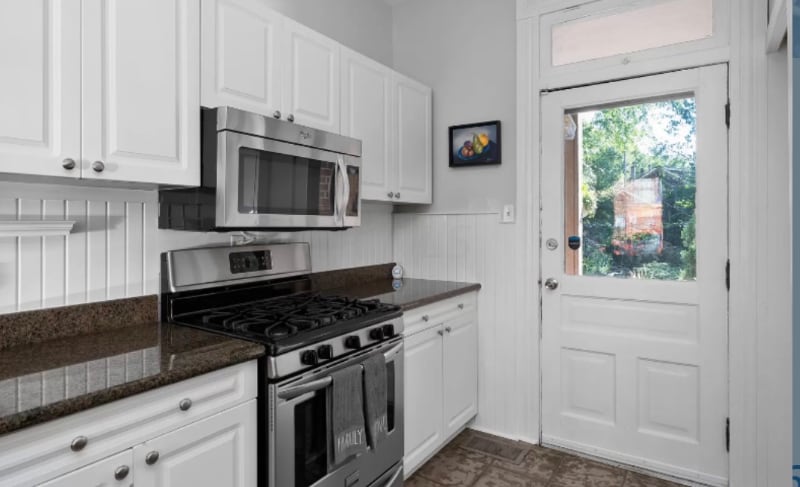 Building Photo - 758 S Pearl St