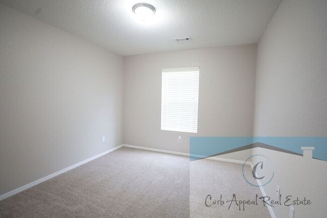 Building Photo - Move in special $800!! Beautiful 3 bed / 2 bath home - Nettleton!!