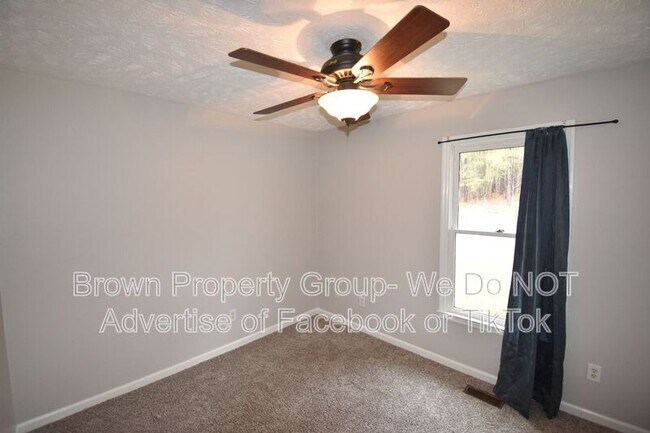 Building Photo - 6313 Applewhite Rd