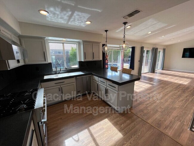 Building Photo - 69731 Willow Ln