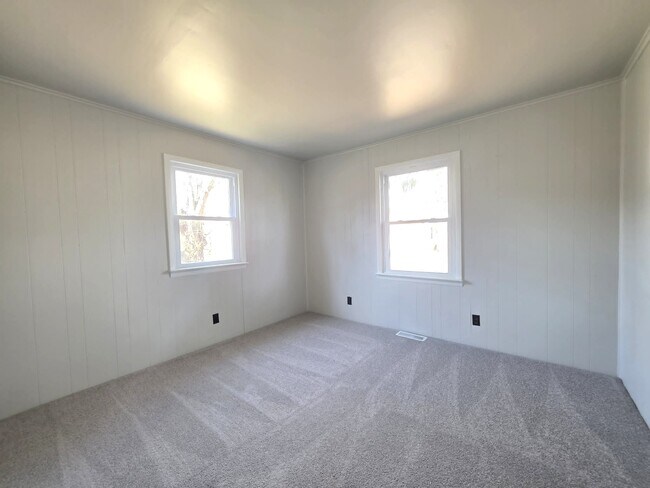 Building Photo - 406 Grove Pl