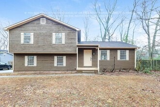 Building Photo - 71 Landmark Ct SW