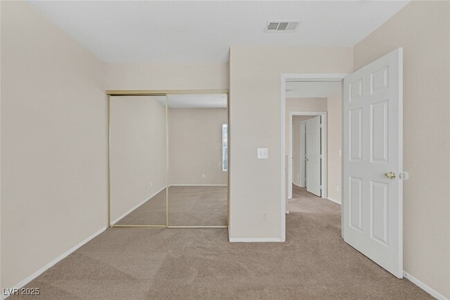 Building Photo - 8027 Teresita Ave