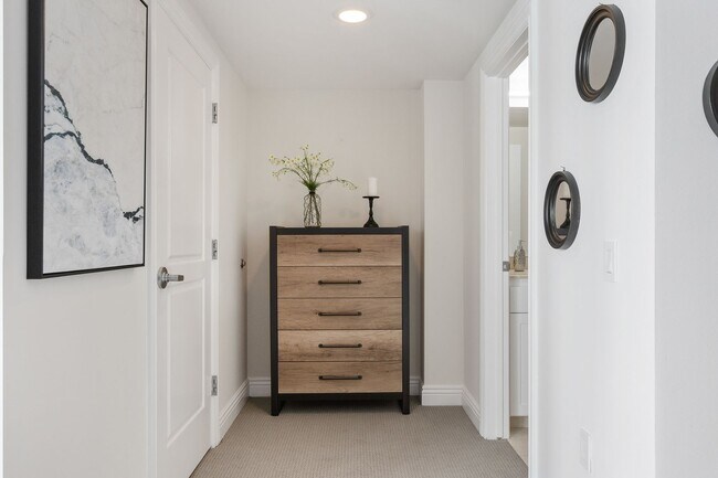 Building Photo - South Beach: Unfurnished 2-Story Condo nea...