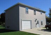 Building Photo - 755 N Washington St