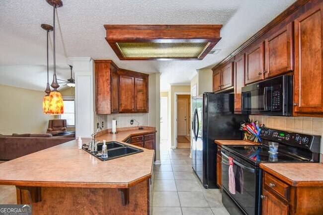 Building Photo - 886 Jefferson Walk Cir