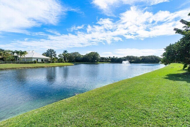 Building Photo - 1009 Grand Isle Terrace