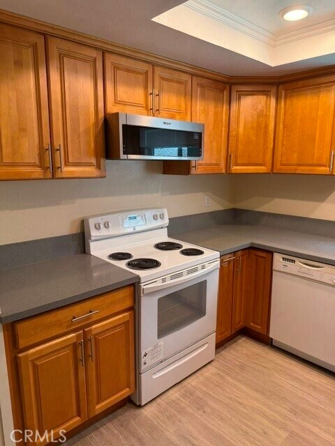 Building Photo - 2393 Via Mariposa W