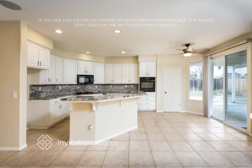 Building Photo - 1209 Landover Ct