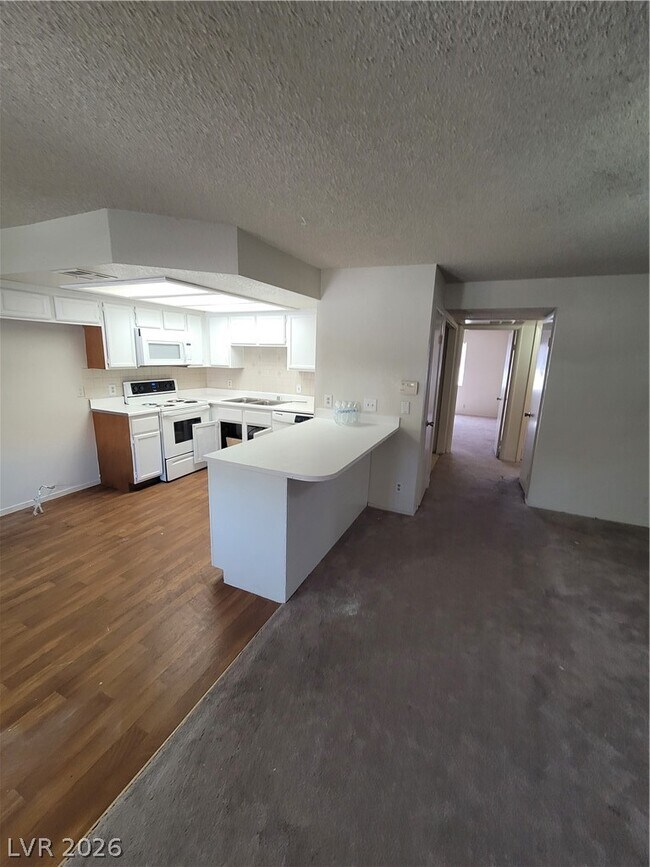 Building Photo - 1104 Pinto Rock Ln