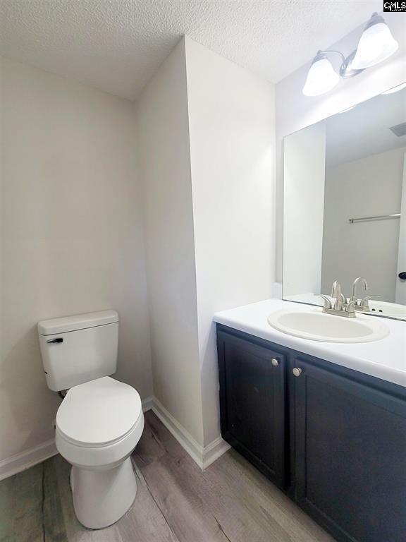 Building Photo - Freshly Remodeled Home near YMCA