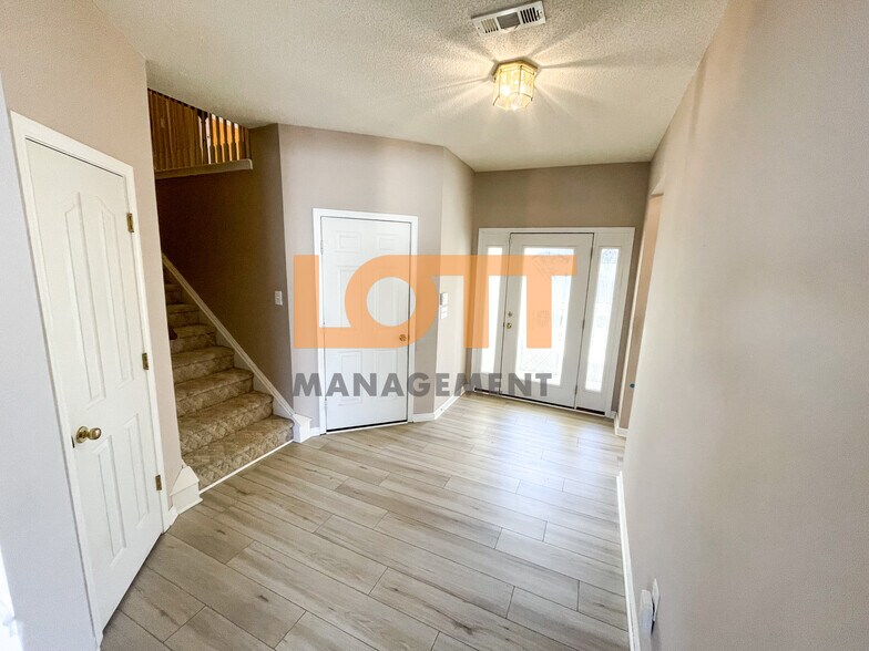 Building Photo - 106 Wilder Ct