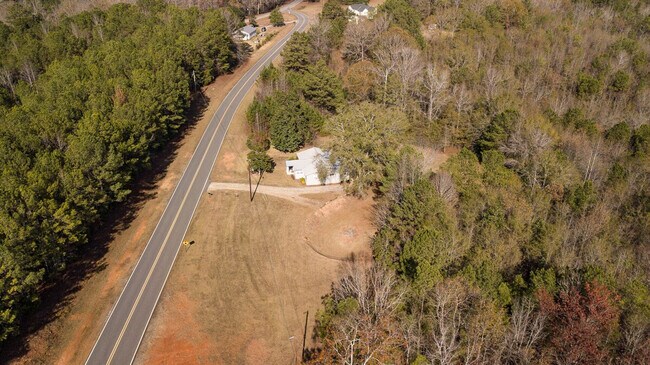 Building Photo - 161 Calhoun Rd