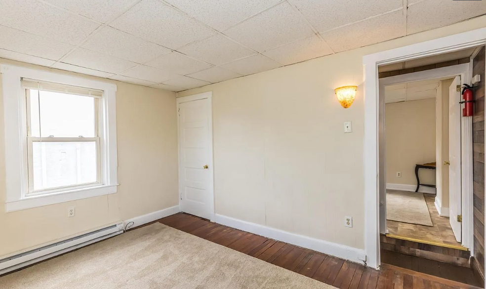 Bedrooms - 19 Birch St