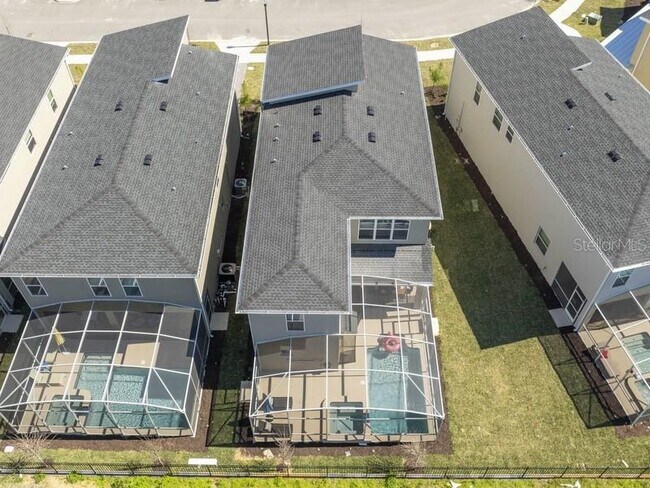 Building Photo - 8956 Takeaway Wy