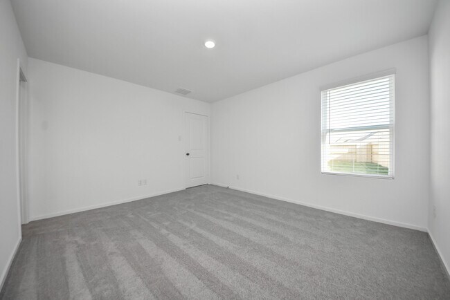 Building Photo - 1031 Garnet Rain Dr