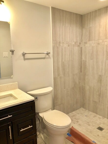 Building Photo - 93 Grant St