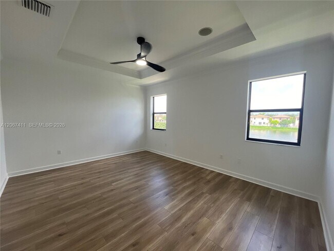 Building Photo - 8843 W 34th Ave