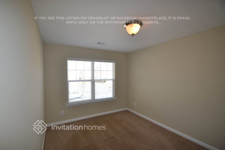 Building Photo - 4579 Chafin Point Ct