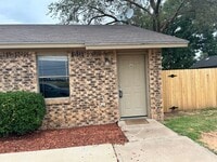 Building Photo - 4604 Erskine St