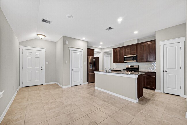 Building Photo - 252 Laura Leigh Ln
