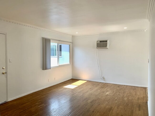 Building Photo - 8871 18th St