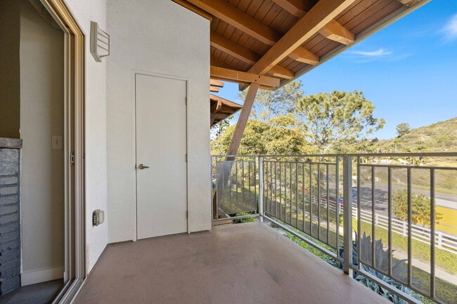 Building Photo - 1650 S El Camino Real