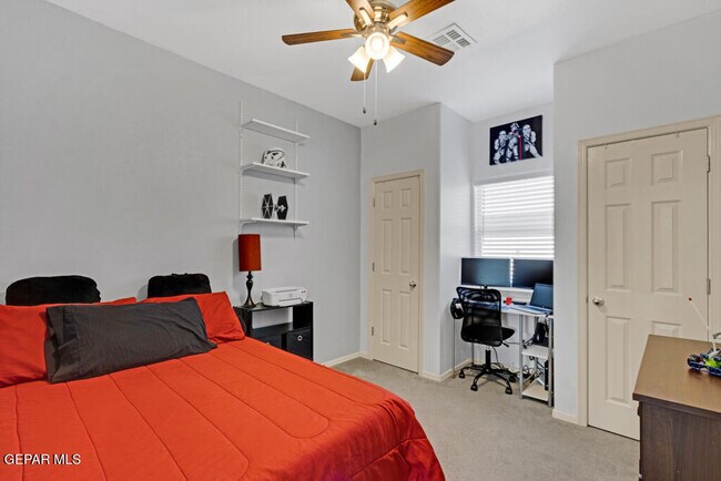 Building Photo - 3220 Scarlet Point Dr