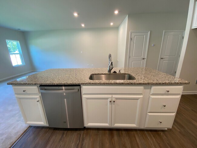 Building Photo - 126 Bicameral Ln