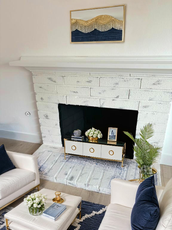 Primary Photo - 17372 Dairyview Cir